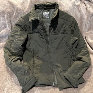 KUIU Olive Fairbanks Jacket (MENS Sz Small)